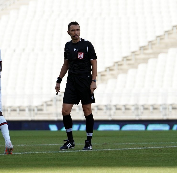 Konyaspor Gençlerbirliği maçının hakemi belli oldu! Süperlig'de ilk hafta hakemlerine görev yok!