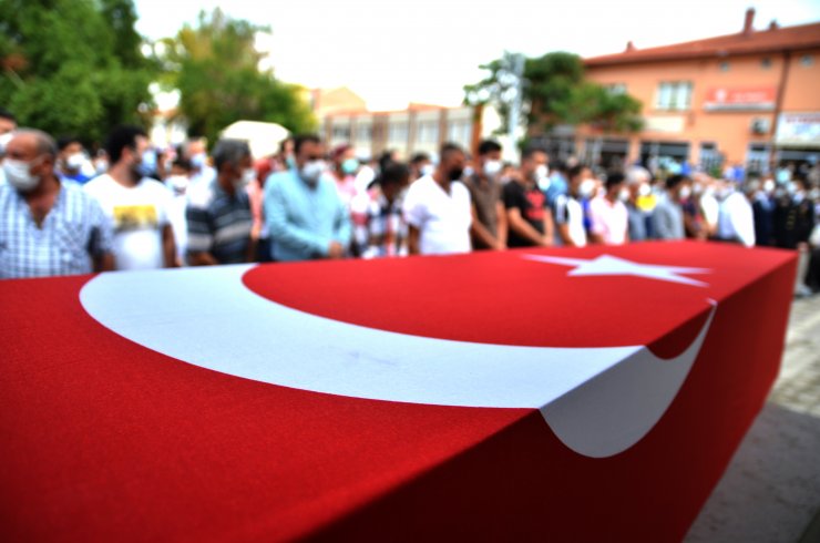 Konyalı Asteğmen Mahmut Dağlı Ladik'te toprağa verildi