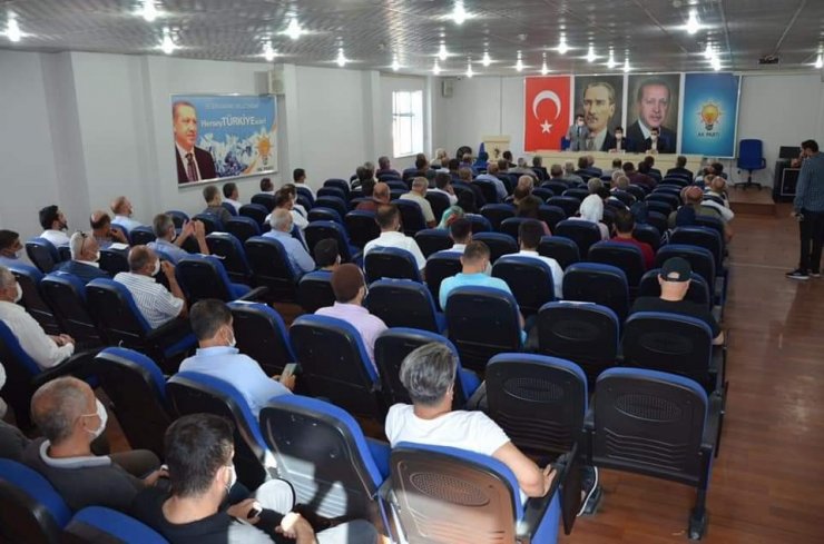 AK Parti Kocaeli Milletvekili Yaman Batman’da partililerle bir araya geldi
