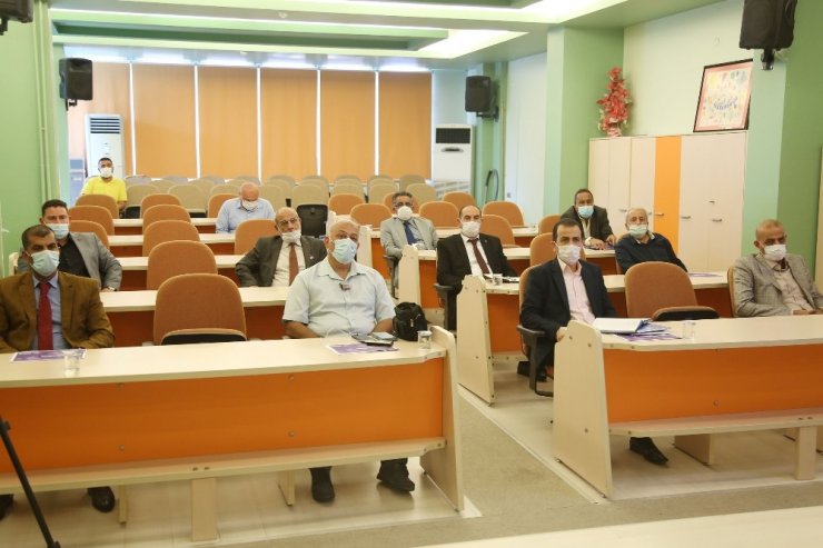 Başkan Cemil Deveci yabancı yatırımcılara Atakum’u tanıttı