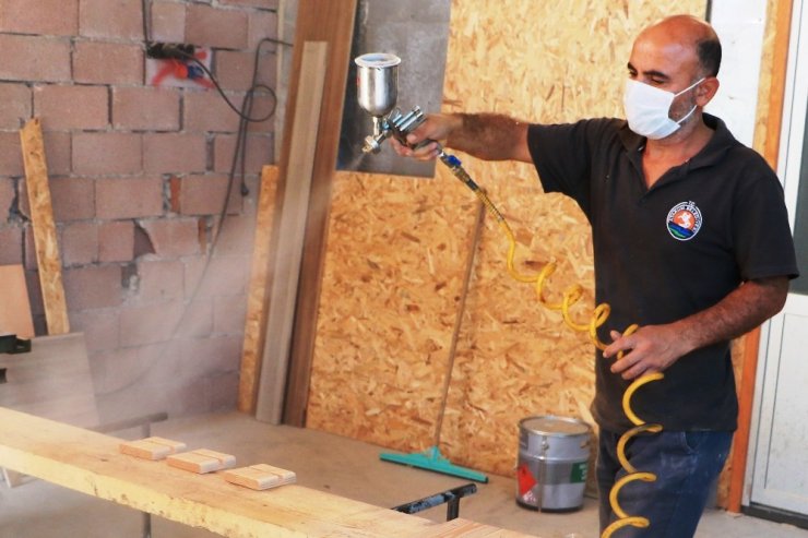 Başkan Cemil Deveci işitme engellileri unutmadı