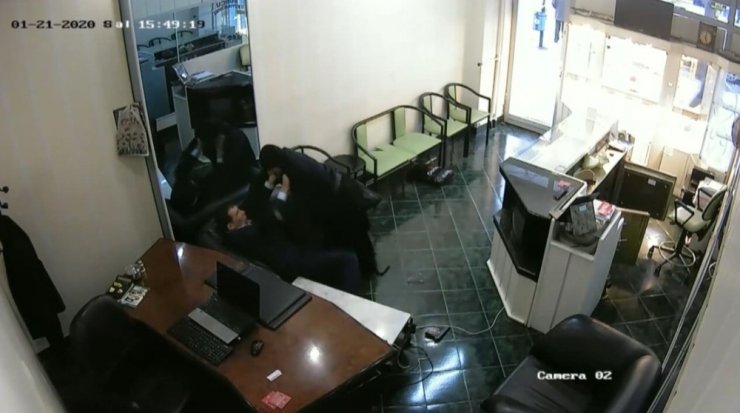 Annesinin çarşafıyla kuyumcuyu soymak isteyen zanlıya 7,5 yıl hapis