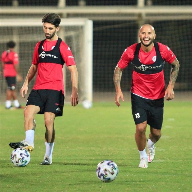 Antalyaspor, Denizlispor hazırlıklarına başladı