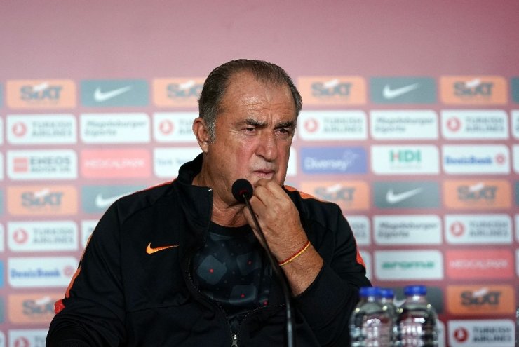 Fatih Terim: "Transfer yapma ihtimalimiz çok zor"