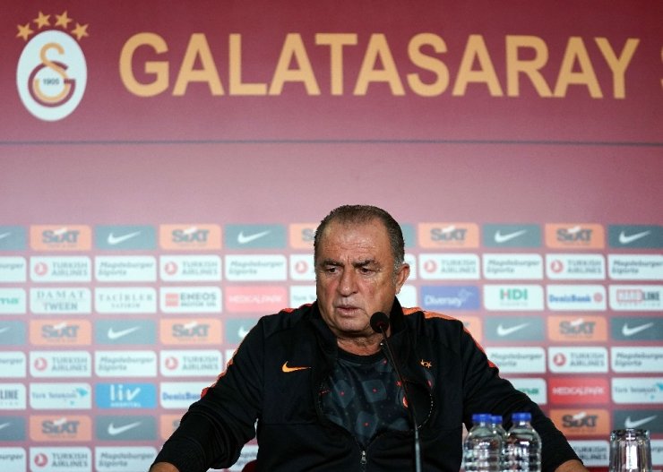 Fatih Terim: "Transfer yapma ihtimalimiz çok zor"