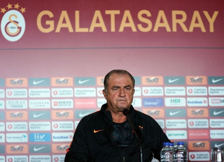 Fatih Terim: "Transfer yapma ihtimalimiz çok zor"