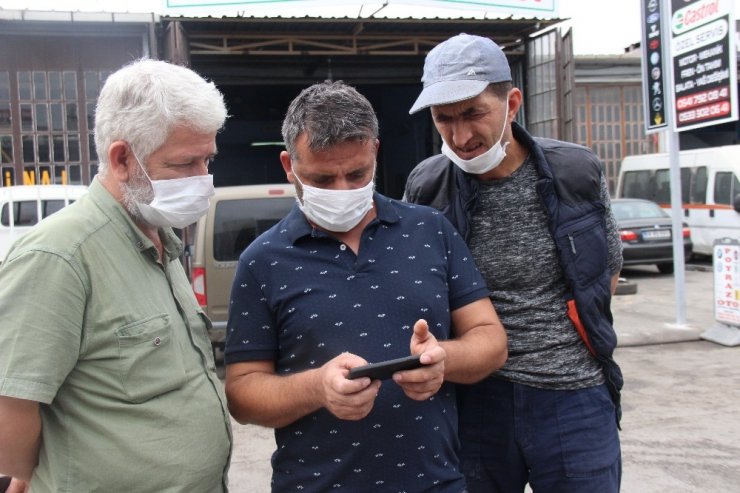 Abdest alıp namazı beklerken şizofren hasta tarafından bıçaklandı