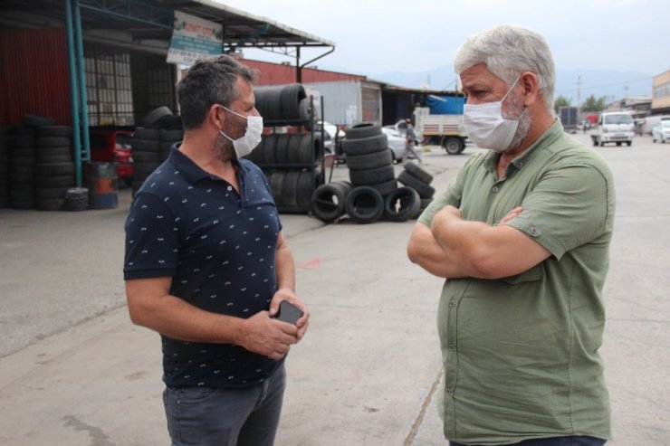Abdest alıp namazı beklerken şizofren hasta tarafından bıçaklandı