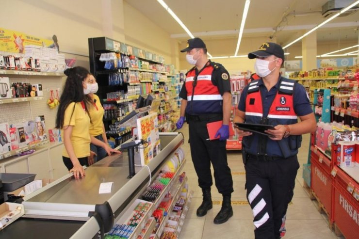 Mersin’de Covid kurallarına uymayanlara 3 milyon 858 bin lira ceza uygulandı