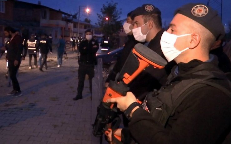 Samsun Emniyet Müdürlüğünden nefes kesen operasyon görüntüleri