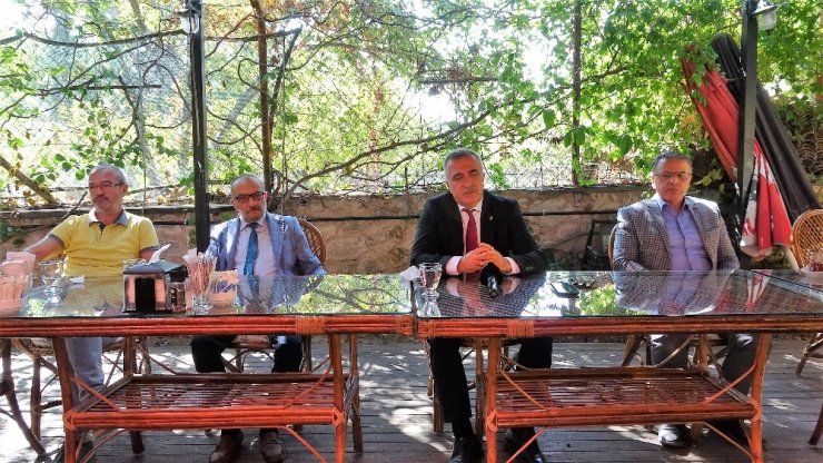 Kış şartlarında esnafın pandemi endişesi