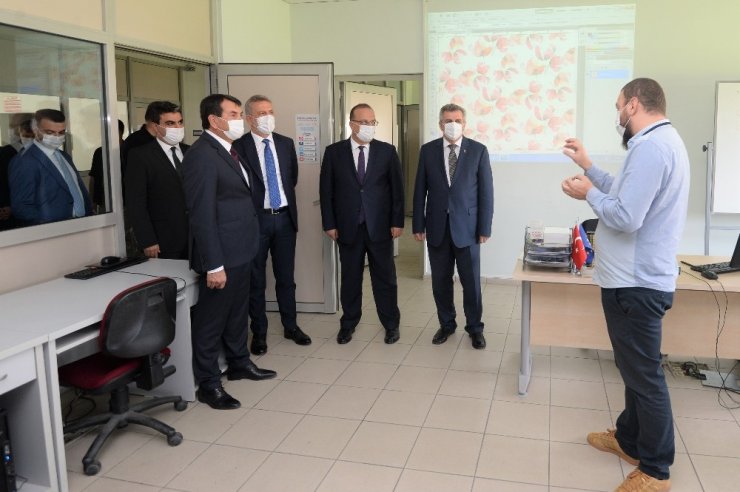 Sanayi ve Teknoloji Bakan Yardımcısı Hasan Büyükdede: