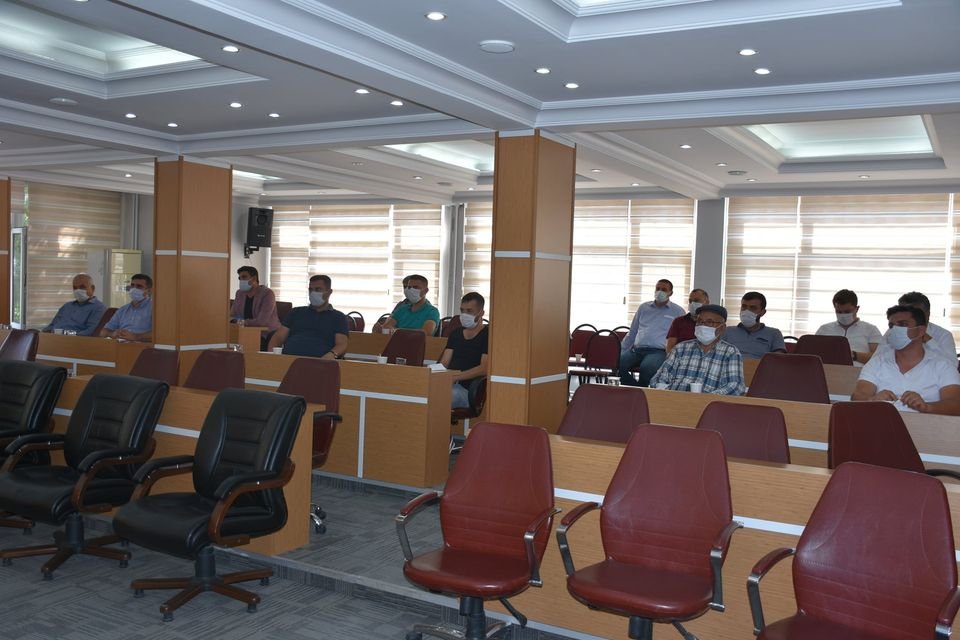 Karapınar Belediyesi hazineden devredilen arsaları açık artırmayla satıyor