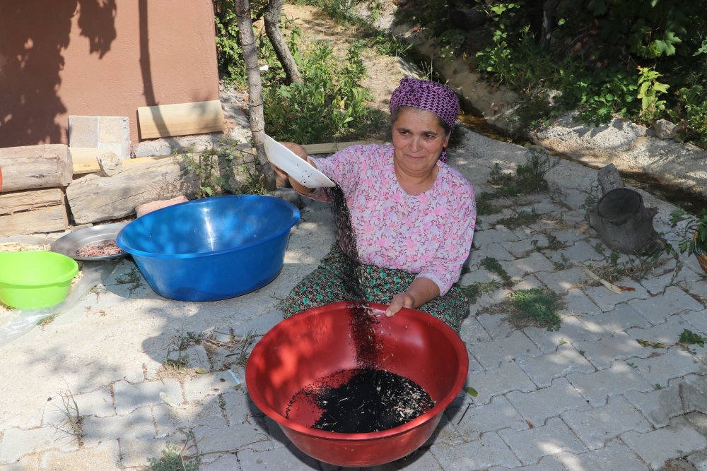 Göktepe Kadın Kooperatifi beldedeki kadınlara umut oldu!