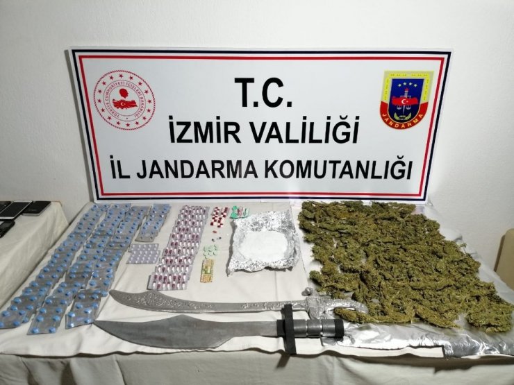 İzmir’de uyuşturucu operasyonu