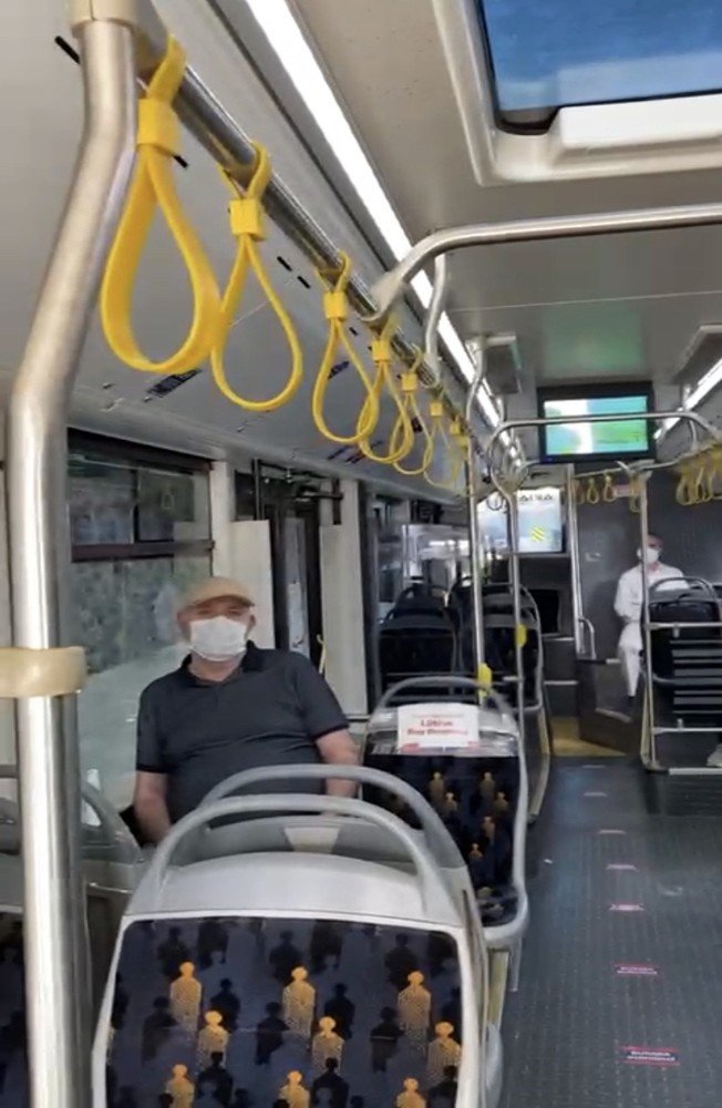 Kağıthane’de toplu taşıma araçlarında maske ve mesafe denetimi