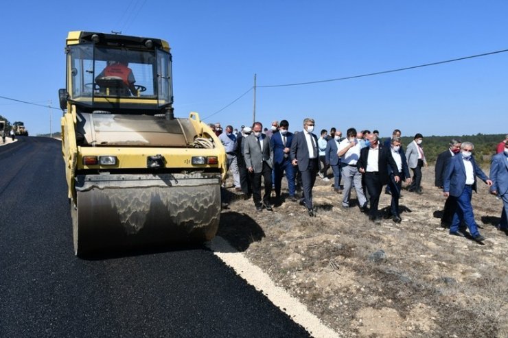 Safranbolu’da köy yolları asfaltlanıyor