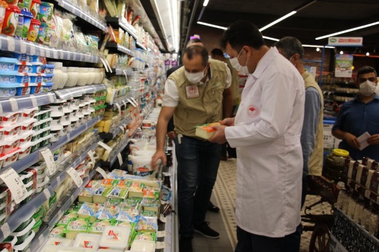 Başkent’te gıda denetimlerinde 500’ün üzerinde işletmeye 5 milyon TL idari para cezası kesildi