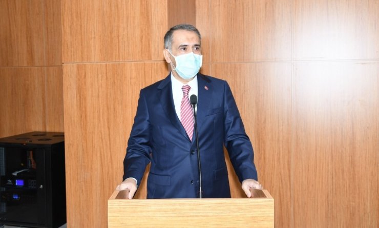 Vali Çuhadar il genel meclisi toplantısına katıldı