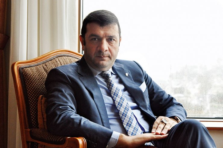 Erdal Torunoğulları: "Futbolcunun geçmişine değil geleceğine yatırım yapılmalı"