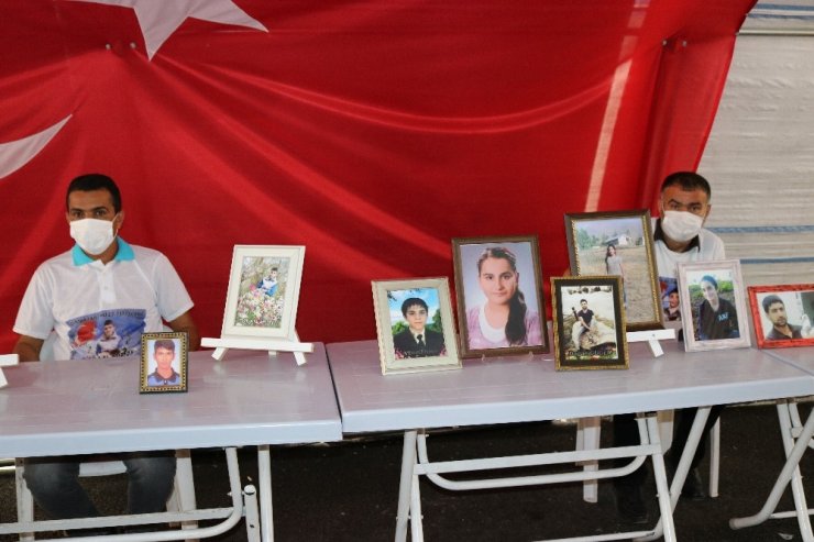 HDP önündeki ailelerin evlat nöbeti 393’üncü gününde