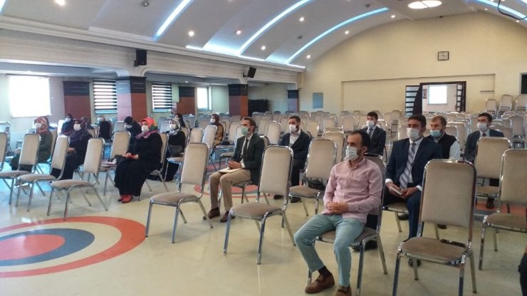 Müftülük, gençlik koordinatörleri toplantısını yaptı