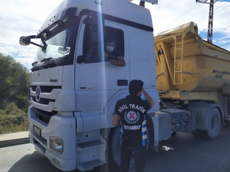 İstanbul’da hafriyat kamyonları denetlendi
