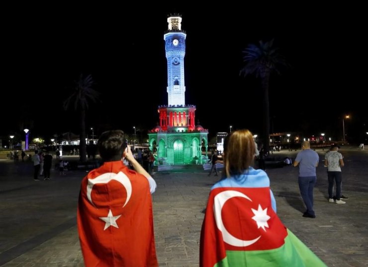 İzmir’den Azerbaycan’a destek