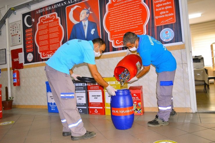 Alanya Belediyesi’nden atık pil toplama kampanyası