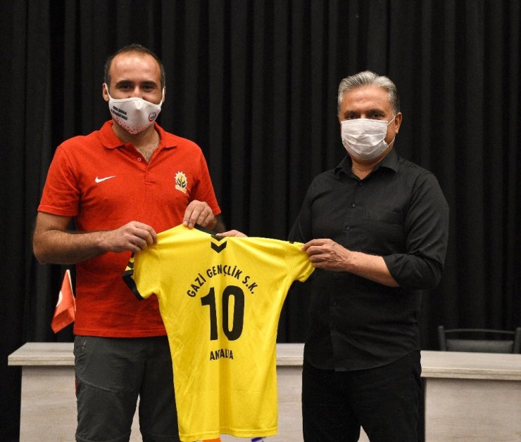 Muratpaşa Belediyespor Kadın Hentbol Takımından işbirliği