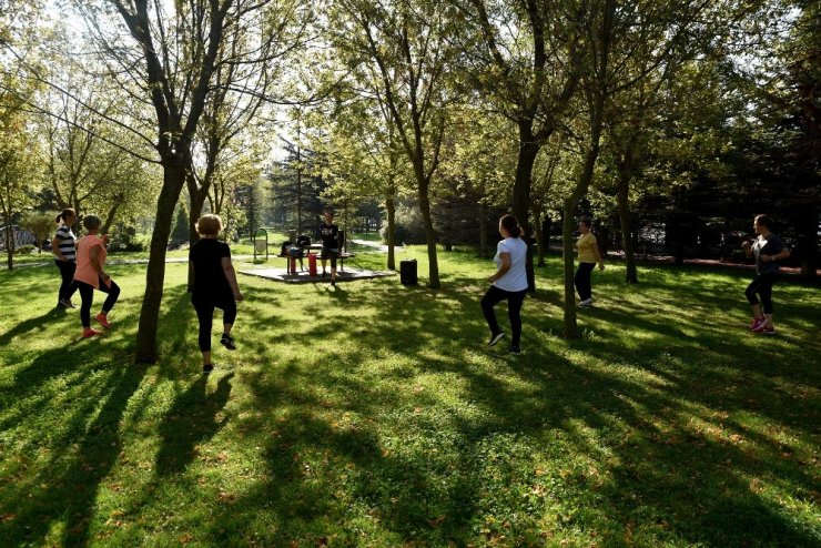 Açık hava egzersizleri sürüyor