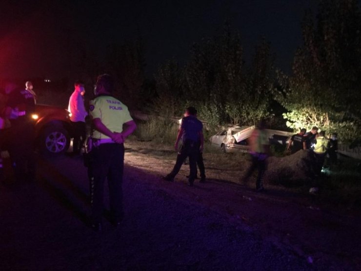 Ceyhan’da trafik kazası: 2 ölü, 1 yaralı