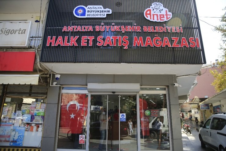 Halk Et’in dördüncü mağazası Serik’te hizmete açıldı