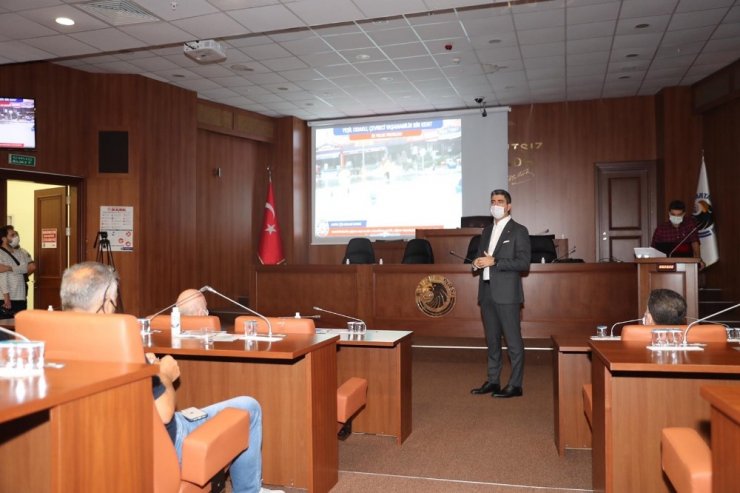 Başkan Gökhan Yüksel Kartal esnafına 500 günlük icraatlarını anlattı