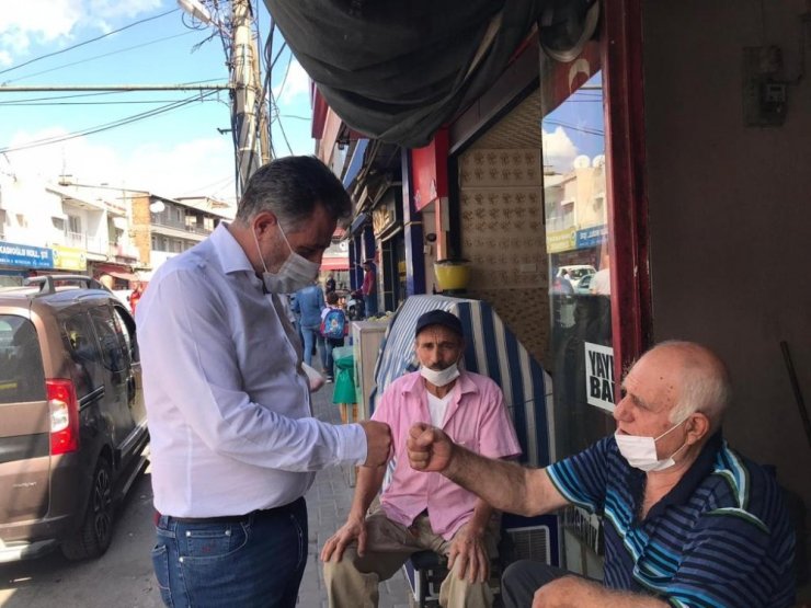 Başkan Sandal, esnafı ziyaret etti