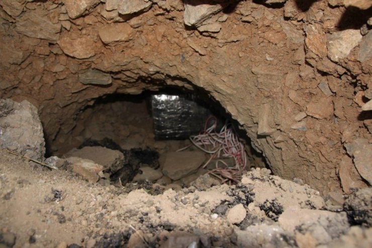 Bitlis’te 300 kilo EYP ele geçirildi