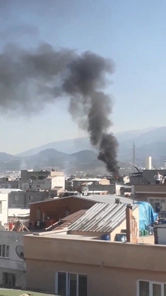 Bursa’da çatı yangını