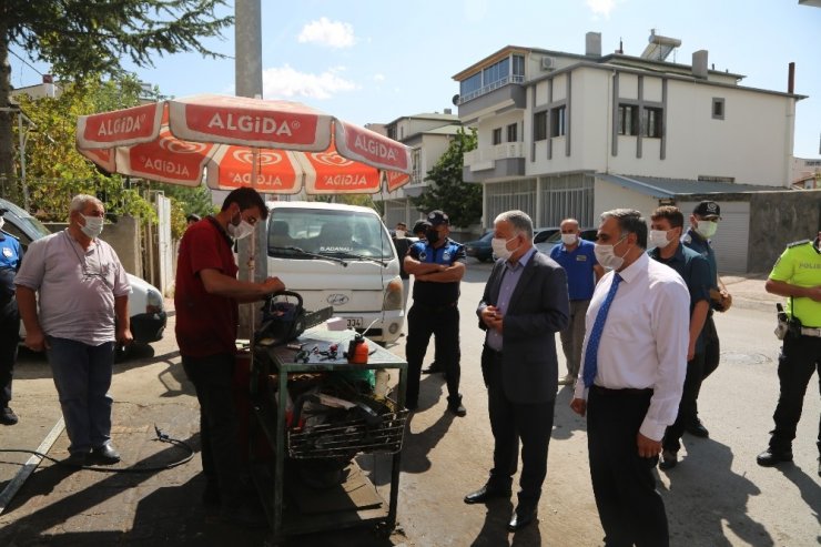 Develi’de maske denetimi devam ediyor