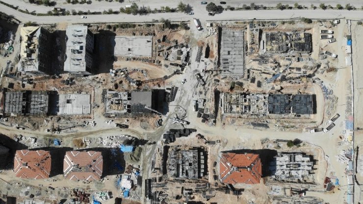 Depremde ağır hasar alan mahalle, 2 bin 251 konutla yenileniyor