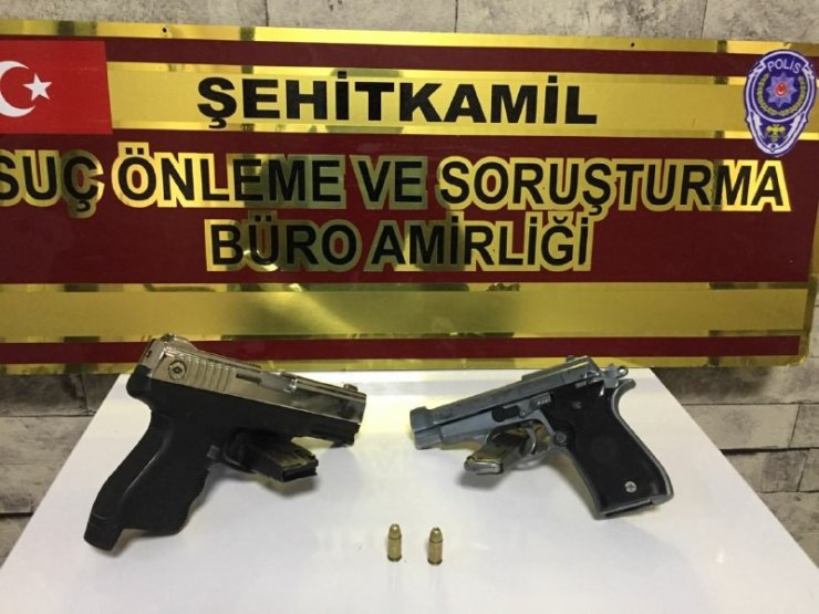 Gaziantep’te uyuşturucu ve hırsızlık suçlarından 12 kişi tutuklandı