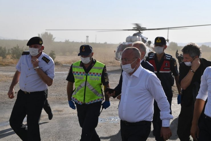 Denizli Valisi Atik helikopter ile trafik denetimine katıldı