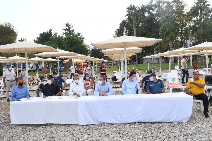 Kemer’de cankurtaranlar brövelerini aldı