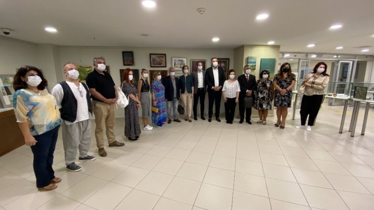 Yansımalar 2 Karma Resim Sergisi” Kartal Belediyesi’nde açıldı