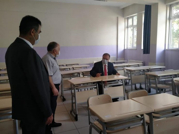 Kaymakam Türköz’den okullara ziyaret