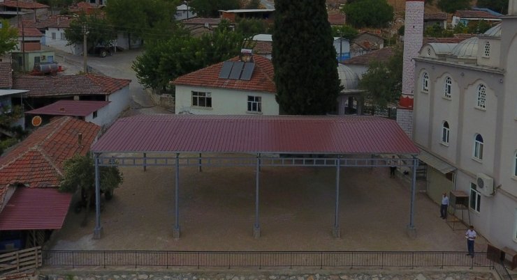 Seyitoba Mahallesine sosyal etkinlik alanı yapıldı