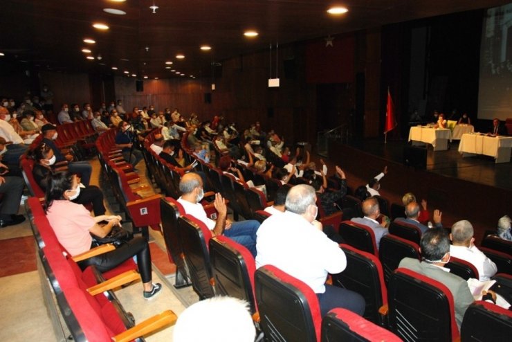 Akay, 18 ayın hesabını verdi yeni dönemi Milli Mücadele dönemi ilan etti