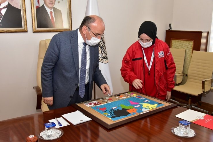 Teknofest 2020’de başarılı olan öğrenciler ödüllendirildi