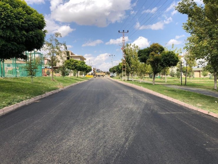 Yeşilhisar’da sıcak asfalt çalışmaları başladı