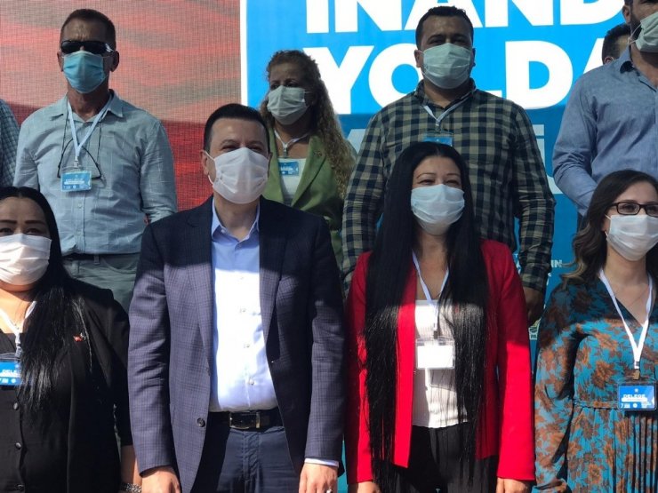 AK Parti Urla İlçe Başkanlığı seçimlerinde Nart güven tazeledi