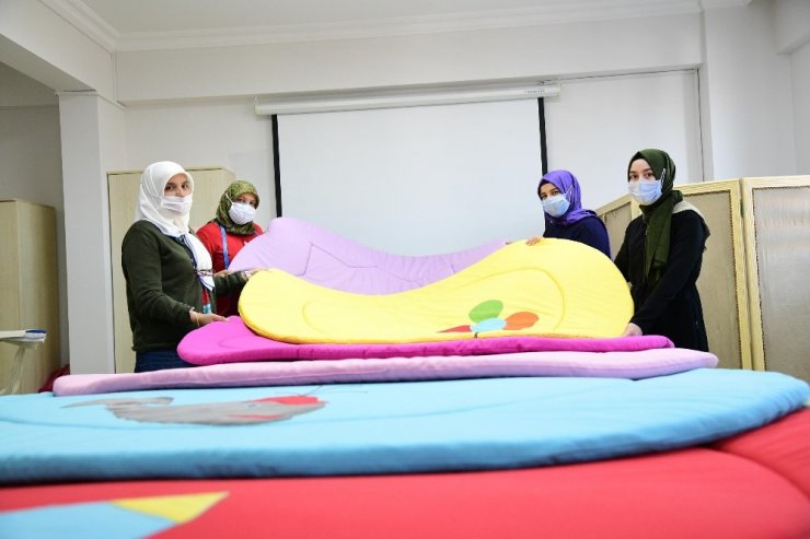 Aile Merkezlerinden renkli dokunuş